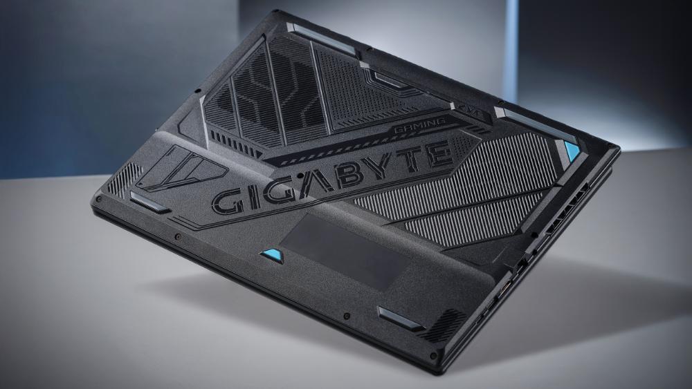 Gigabyte Gaming A16 Pro leikjafartölva 16" QHD+165 i7-240H 32GB 1TB RTX5070 Ti W11, Black Steel - image 8 [de94829aec]