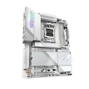 Gigabyte X870E Aorus Pro ICE DDR5 móðurborð, hvítt - image 5 [081e500f5c]