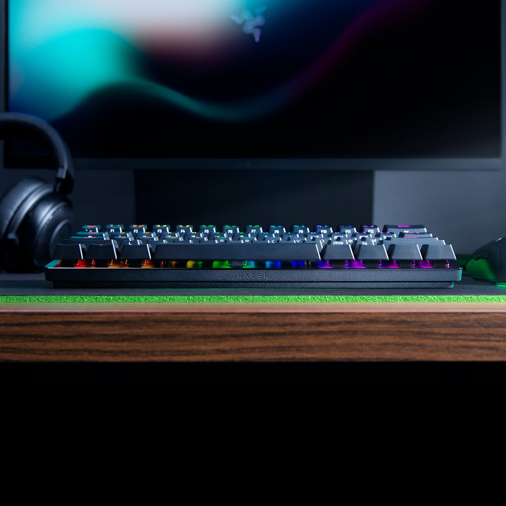 Razer Huntsman Mini 60% RGB leikjalyklaborð, Fj.bláir optical svissar, Nordic, Svart - image 8 [68438ba465]