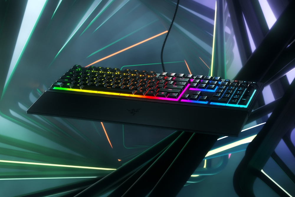 Razer Ornata V3 TKL RGB leikjalyklaborð, lyklaborðsrenning, Mecha-Membrane, Nordic, Svart - image 15 [bebc64301f]