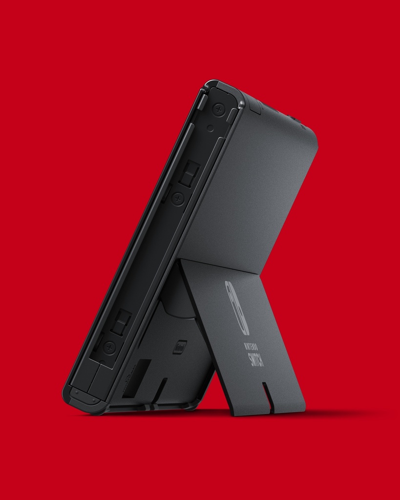 Nintendo Switch OLED leikjatölva með rauðum og bláum joycon - image 9 [505f2f0d05]